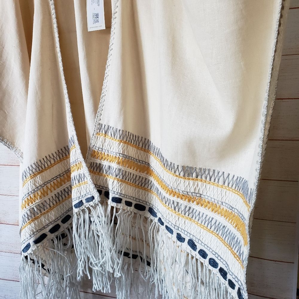 Johnny Was Aro Linen/Cotton Fringed Poncho/Wrap - Picture 6 of 11